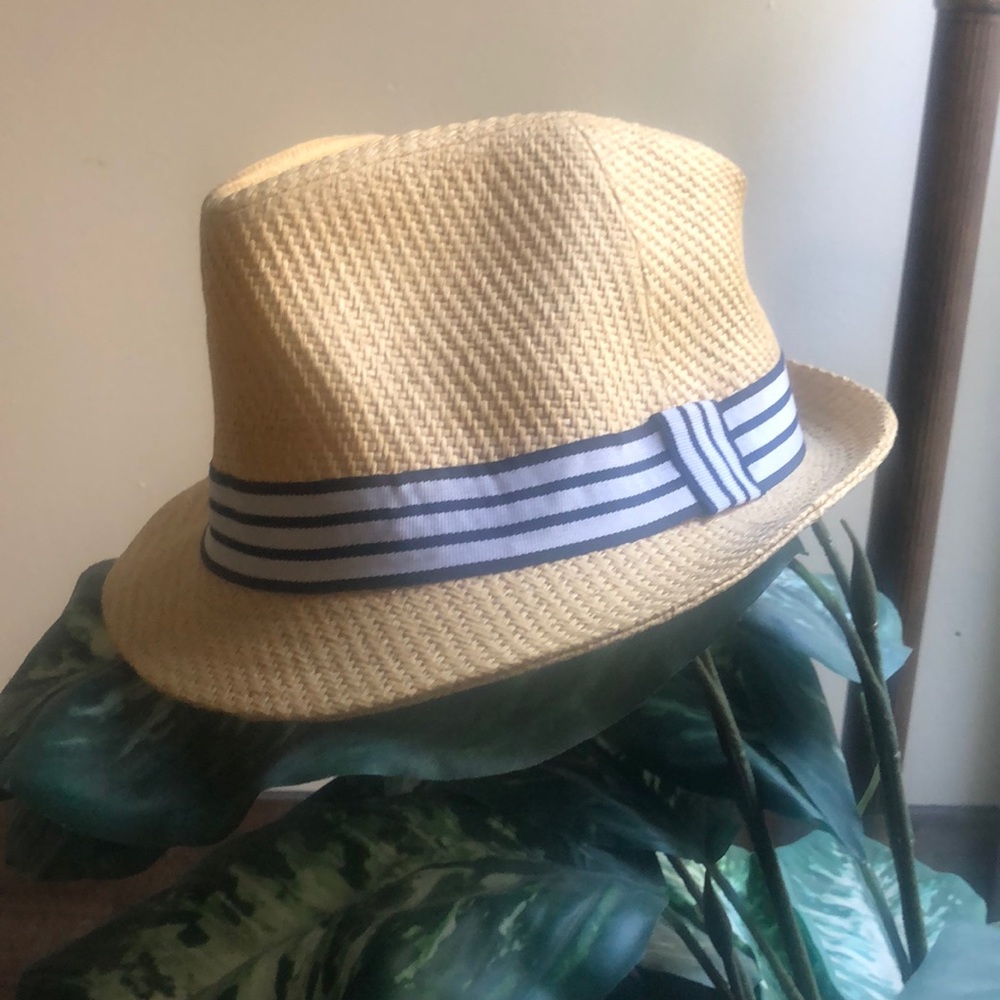 Cuban-style fedora